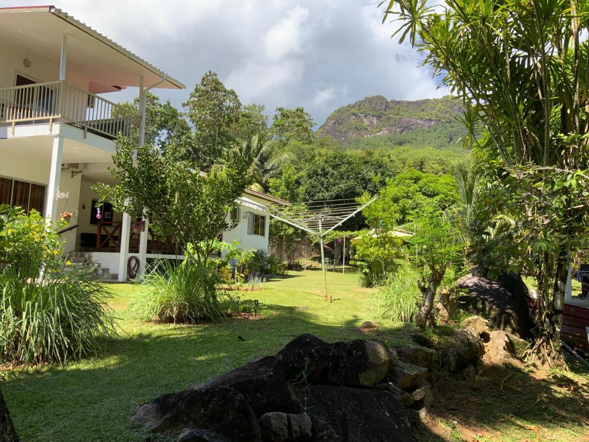 The Orchard Holiday Home Grand Anse  ภายนอก รูปภาพ