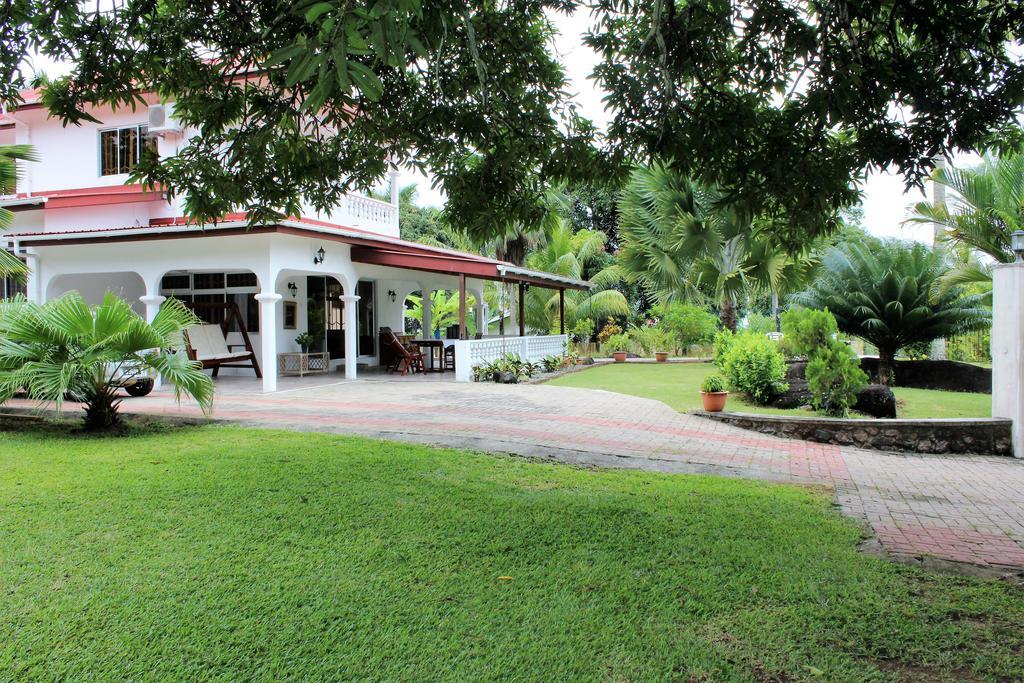 The Orchard Holiday Home Grand Anse  ภายนอก รูปภาพ