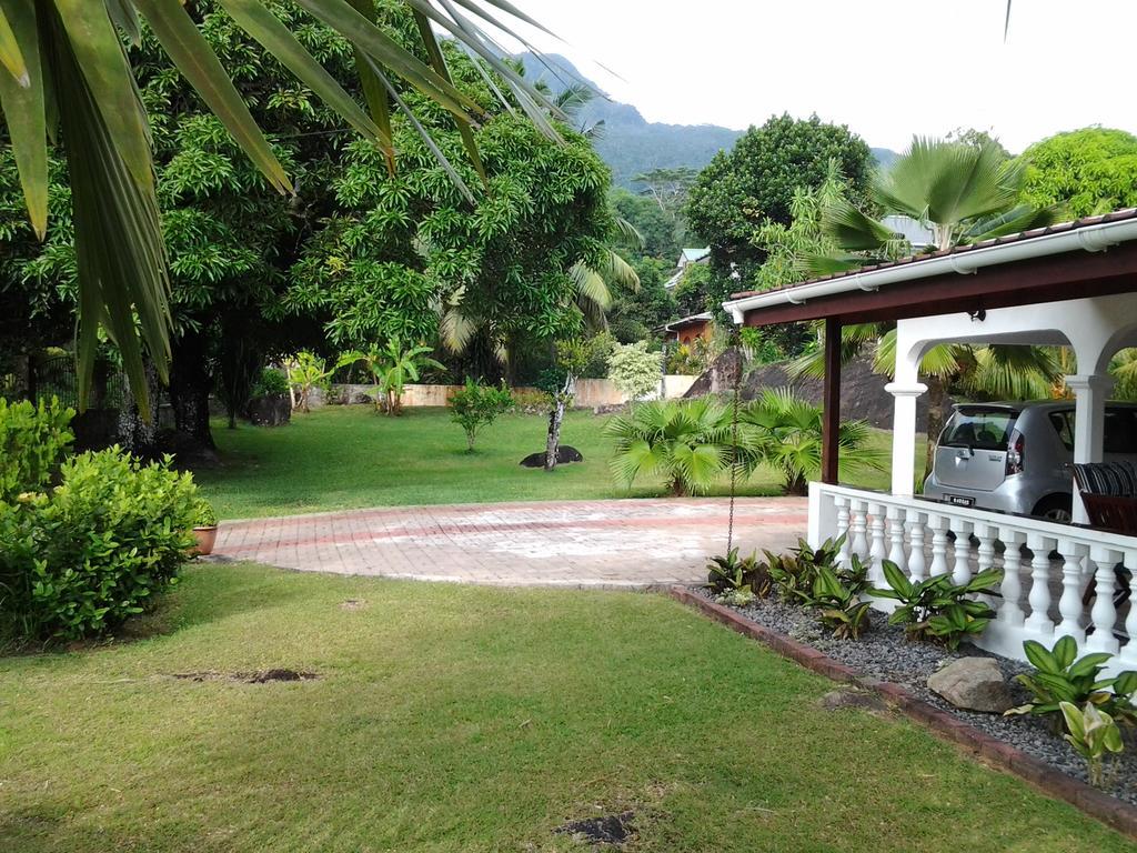 The Orchard Holiday Home Grand Anse  ภายนอก รูปภาพ