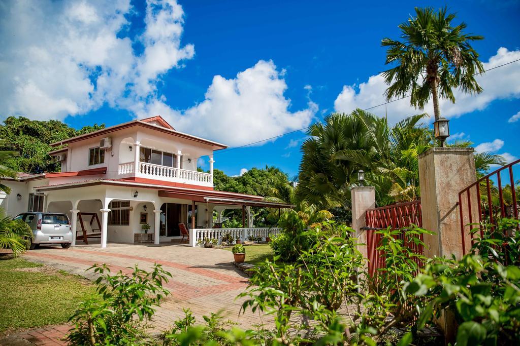 The Orchard Holiday Home Grand Anse  ภายนอก รูปภาพ
